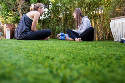 Why Synthetic Grass Matting Is the Best Alternative for Outdoor Spaces