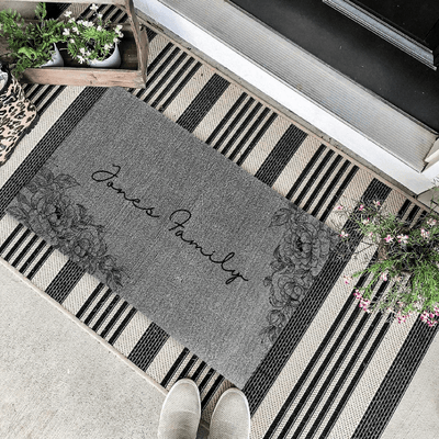 Decor Loop Natural Border Personalized Doormats